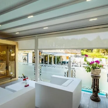 Luxury Rich 2 דירה ולינגראד