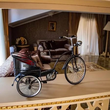 Lägenhet Luxury Rich 2
