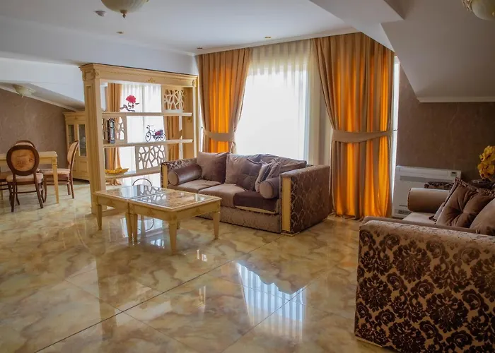 Luxury Rich 2 Apartament