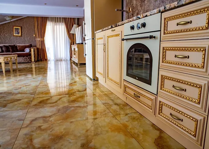 Luxury Rich 2 Apartament *